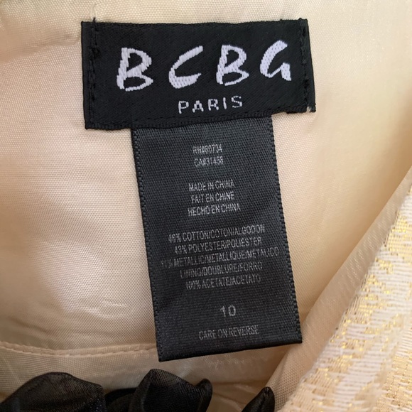 BCBG Paris Cream & Gold Dress with POCKETS - Picture 8 of 9